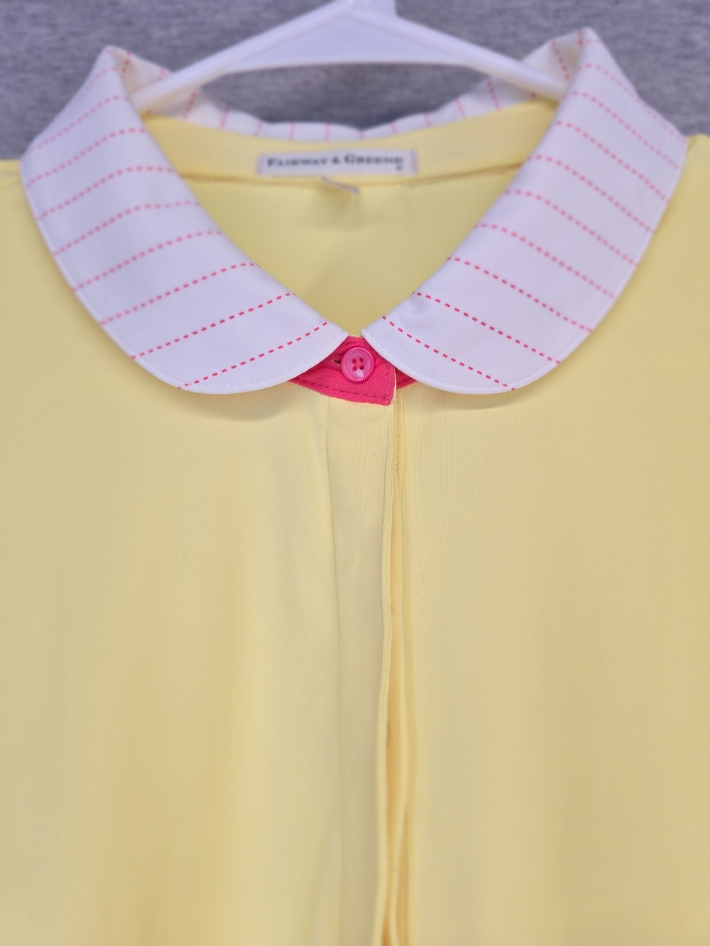 Fairway & Greene Women’s Yellow with Pink & White Trim Golf Top XL Butter Mom